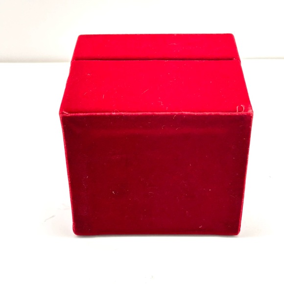 Ne’Qwa Art Cardinals Bell Blown Glass Ornament - Picture 9 of 15